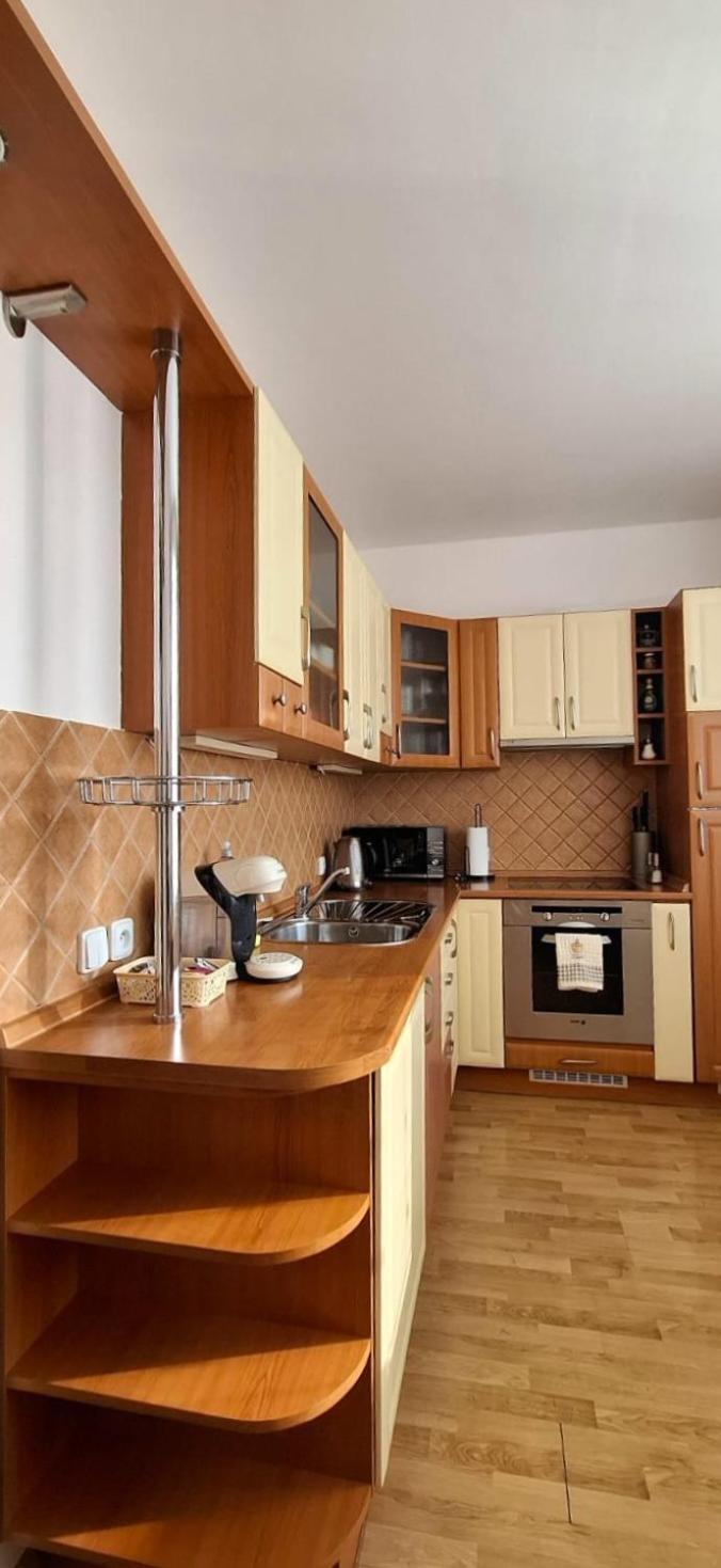 Apartman Na Rozhledne Chrudim Esterno foto